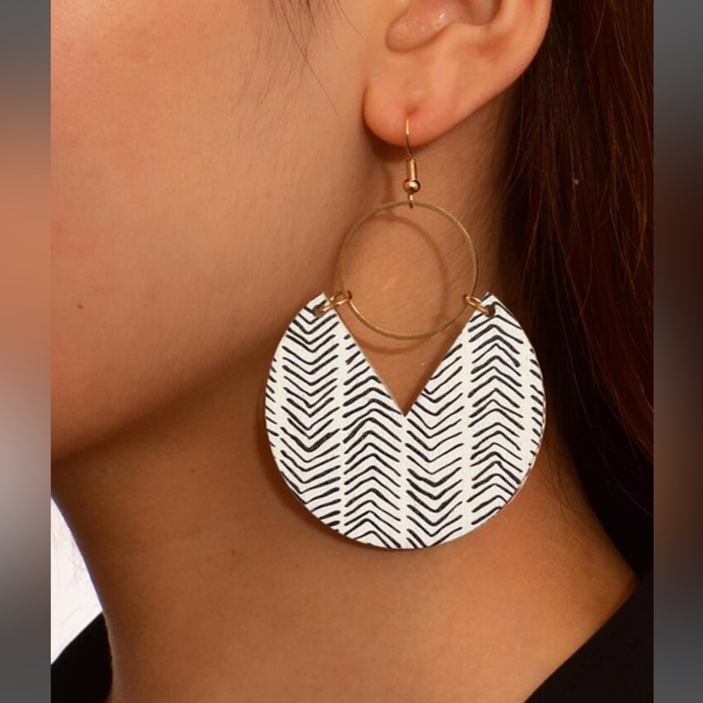 Geometric Drop Earrings - Picture 2 of 2